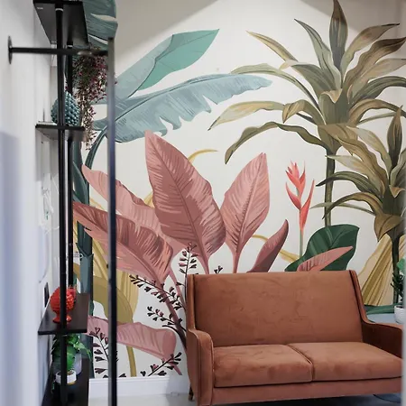 Jungle Flat * Florence