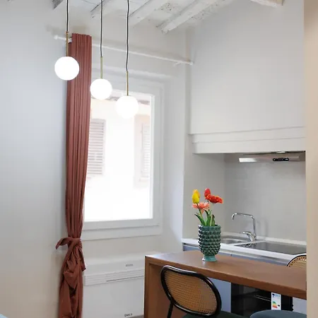 Lägenhet Jungle Flat