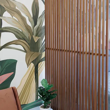 Jungle Flat Florens